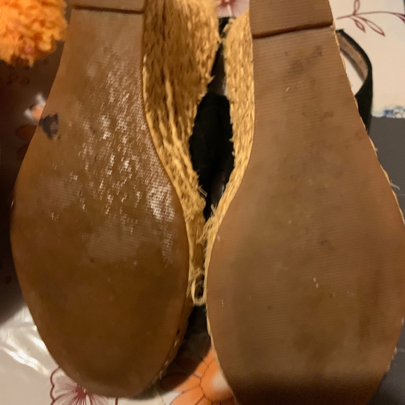 Platforms - Picture 3 of 4